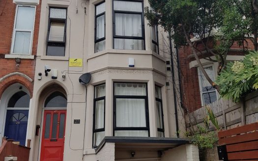 Goldswong Terrace NG3 4HB, Nottingham