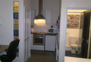 Alferton 270 Kitchen