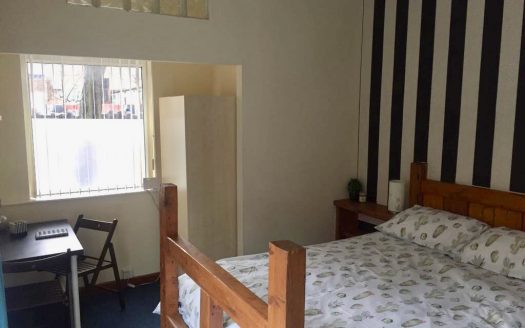 260 Gladstone Street, NG7 6HY Nottingham